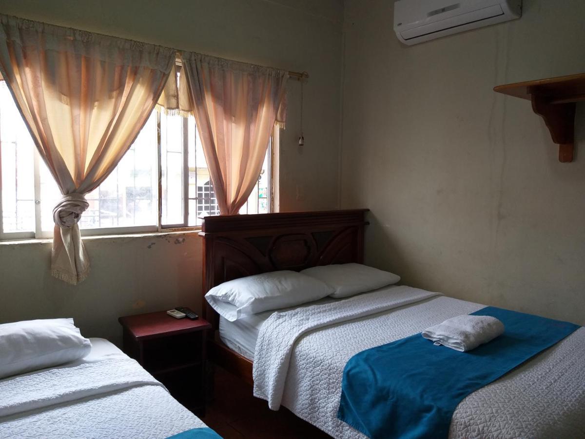 Hostal Miconia 阿约拉港 外观 照片